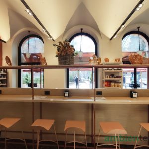 Bancone Vista Finestre